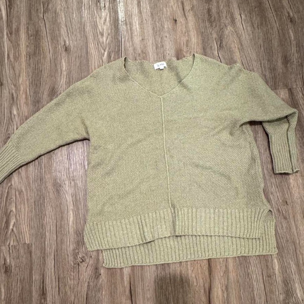 Women's V-Neck Sweater